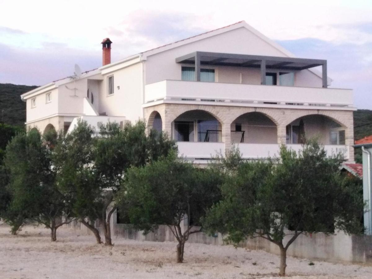 Solmaris Apartments Sukosan Exterior photo