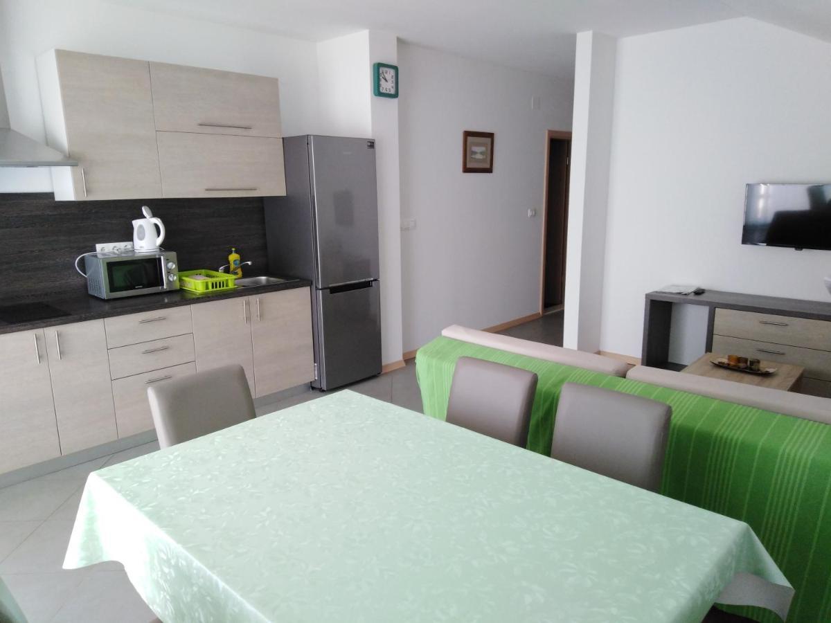 Solmaris Apartments Sukosan Exterior photo